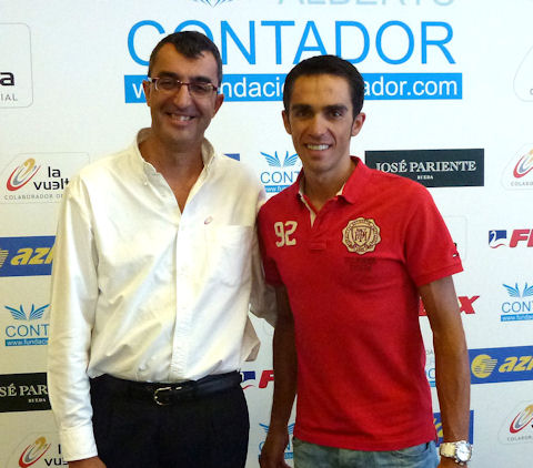 Contador and Guilln at press conference to introduce charity bike drive