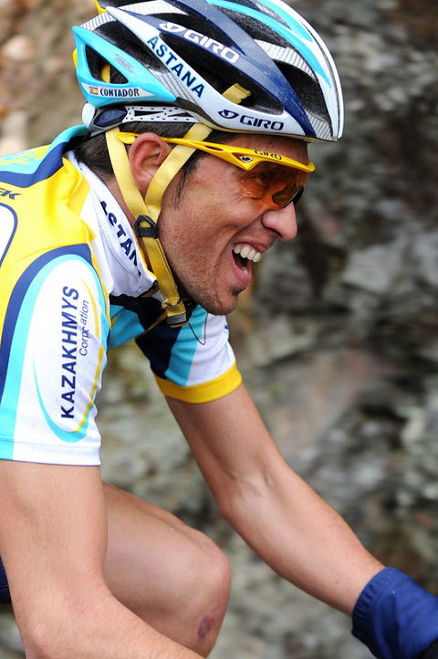 Contador attacks!