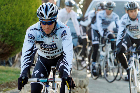 Alberto Contador trains with Saxo teammates